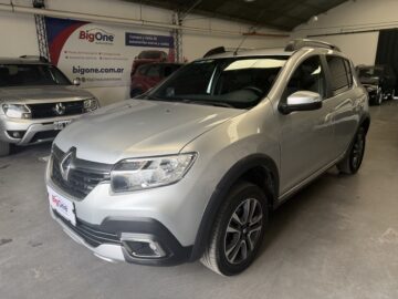 Stepway intens