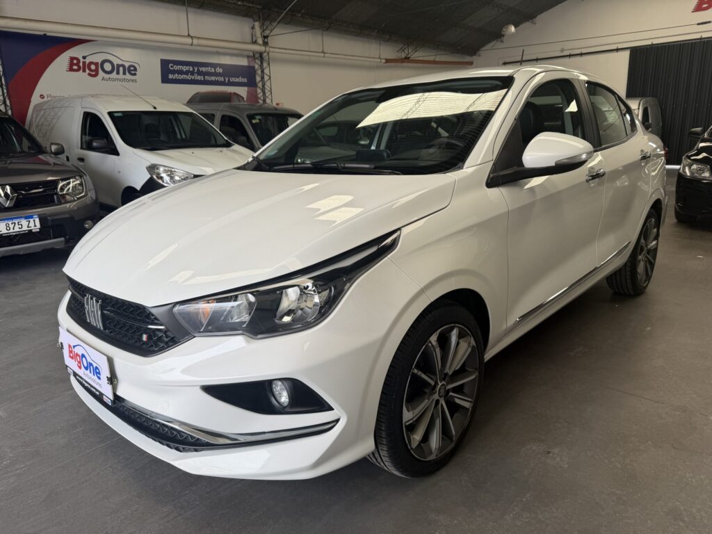 Fiat Cronos precisión pack style 